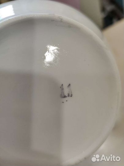 Кувшин фарфор