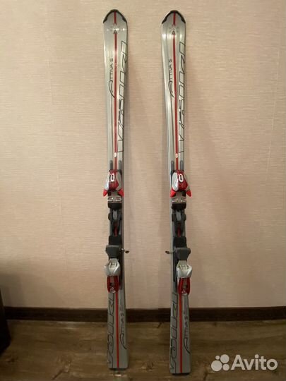 Беговые лыжи