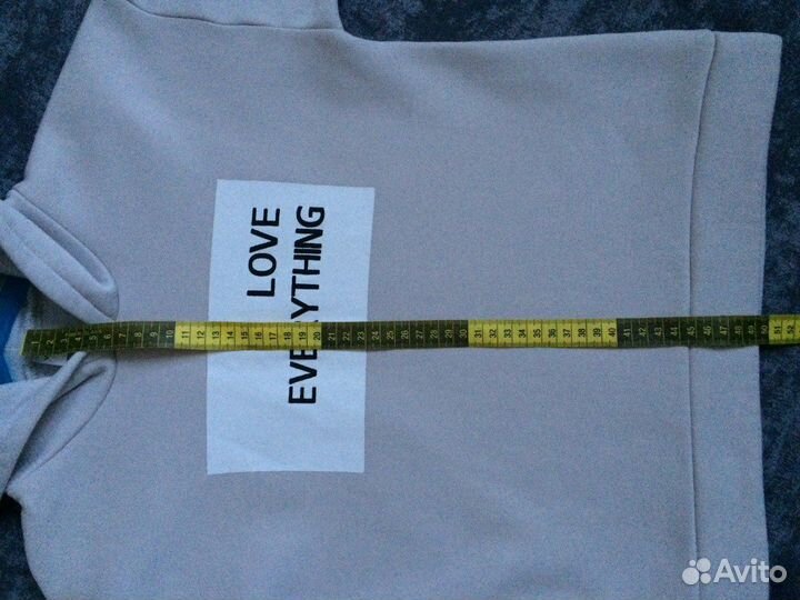 Толстовка на девочку с капюшоном 134