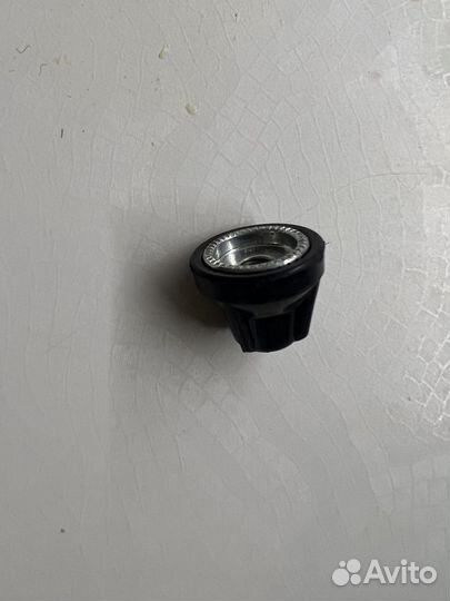 Гайка эксцентрика и пружина