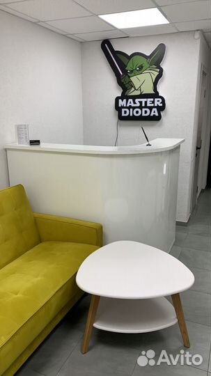 Менеджер в сервисном центре по работе с клиентами