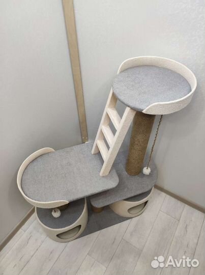 Домик с когтеточкой для кошек