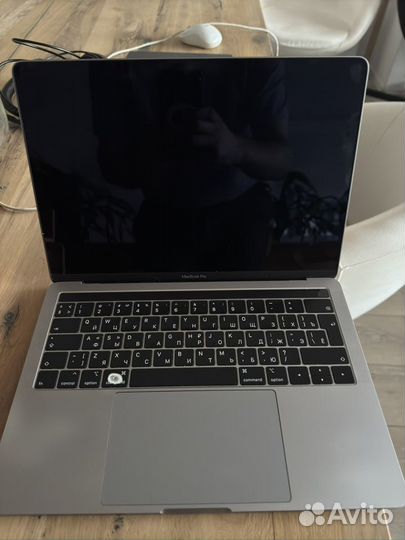 Apple macbook pro i5 8 256 (на запчасти)