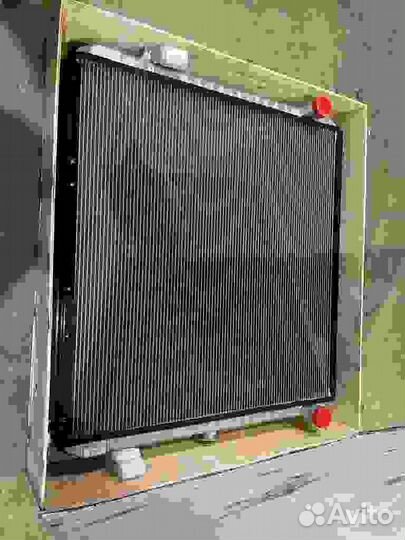 Радиатор водяной Zaxis 330