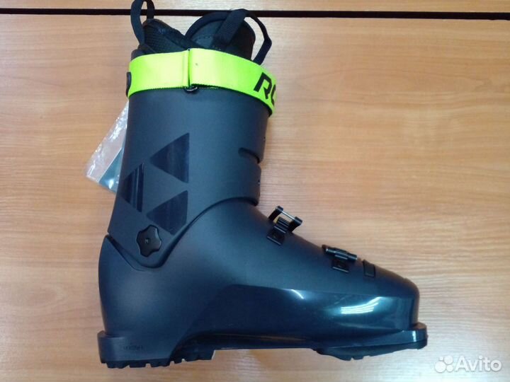 Горнолыжные ботинки Fischer RC4 110