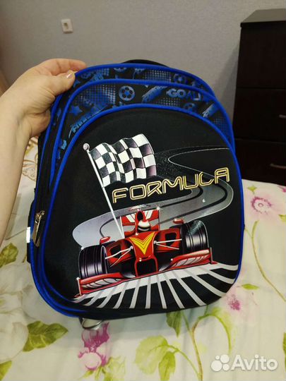 Ранец школьный новый