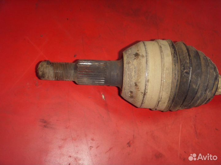 Полуось передняя правая 88957150 Cadillac SRX