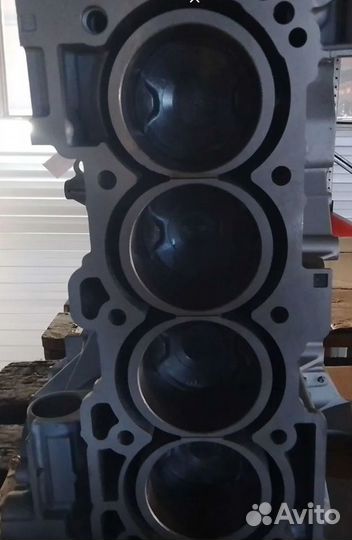 Блок цилиндров в сборе Nissan 2.5 QR25DE