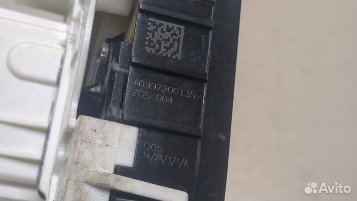 Замок двери Mercedes E W212, 2014