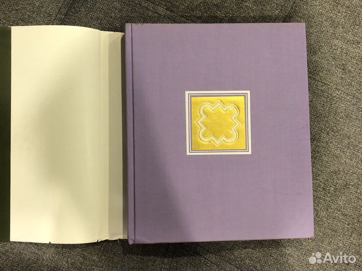 Штефан Писон. Дворцы и замки Словакии. 1977г