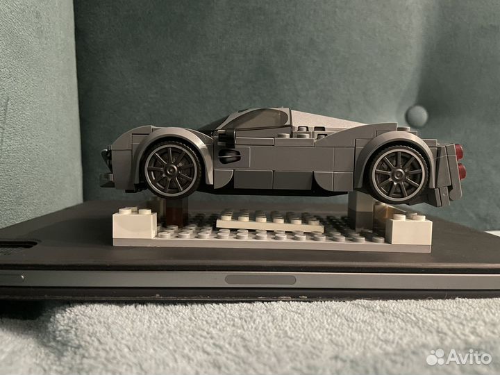 Машина lego speed champions Pagani Utopia