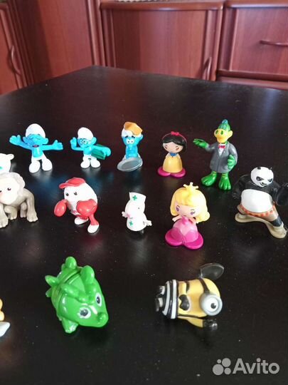 Игрушки из киндер сюрприз