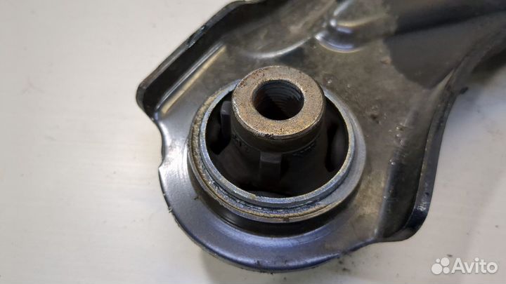 Рычаг подвески правый передний Peugeot 3008 2020