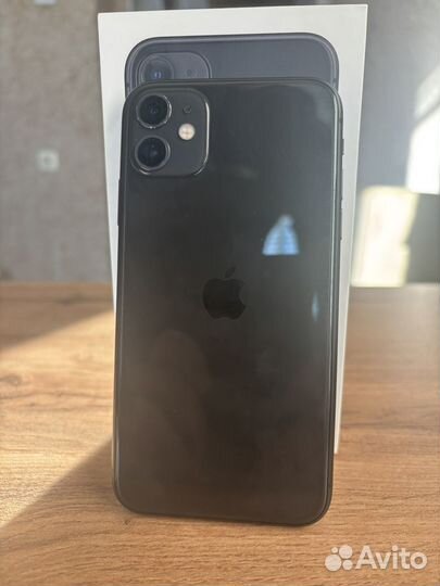 iPhone 11, 64 ГБ