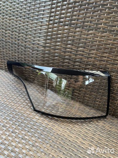 Стекло фонаря заднего Range Rover Sport 2014-2017