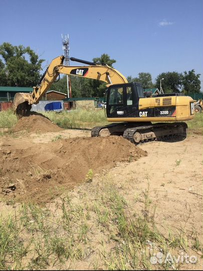 Гусеничный экскаватор CAT 320D L, 2011