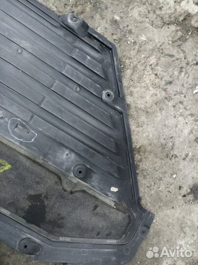 Защита днища BMW 5 G30/G31 G30 2020 51757340172