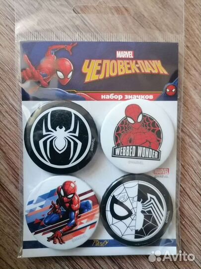 Значки Человек паук