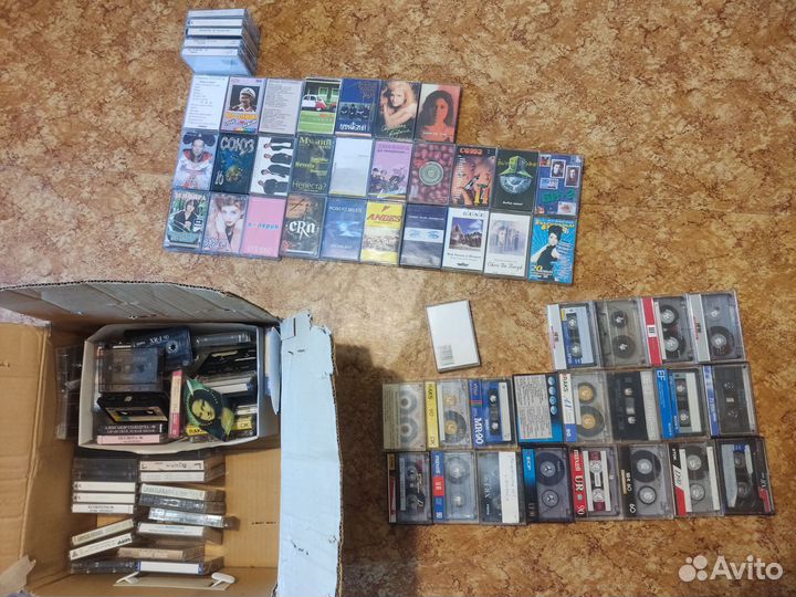 Аудиокассеты с записью