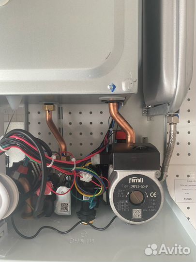Котёл отопления Ferroli газ.двухконтурный для дома