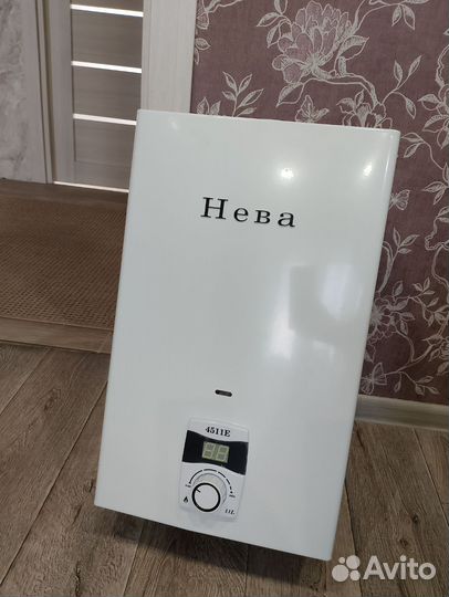 Газовая колонка нева 4511