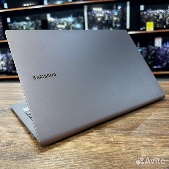 Ноутбук Samsung Galaxy Book S NP767XCM-K01