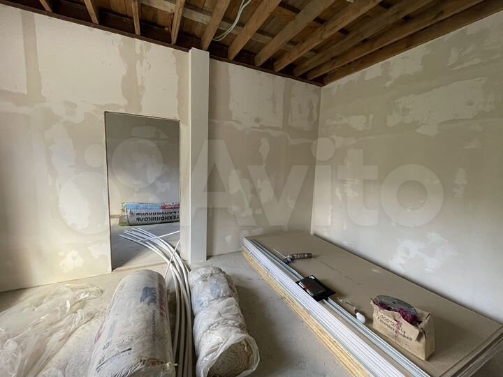 Дом 141,6 м² на участке 1 сот.