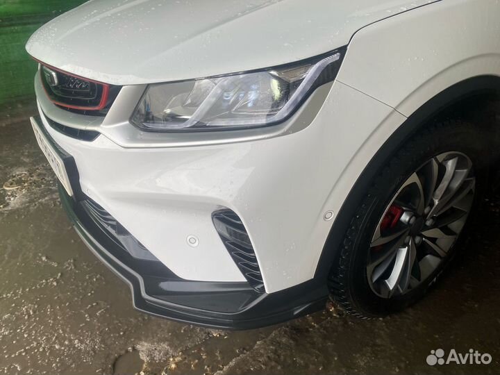 Передний бампер Geely Coolray