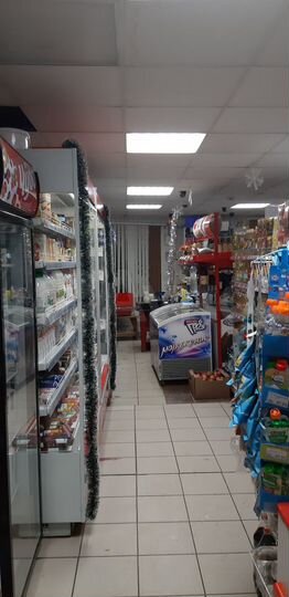 Торговая площадь 80 м²