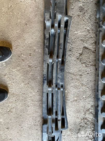 Усилитель бампера priora