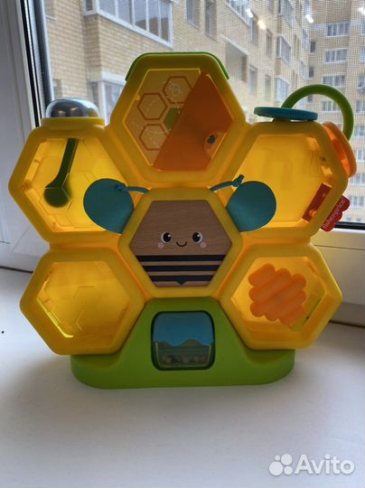 Развивающие игрушки для малыша