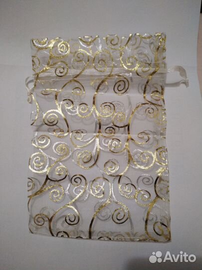 Подарочные новогодние мешочки (Ив Роше)