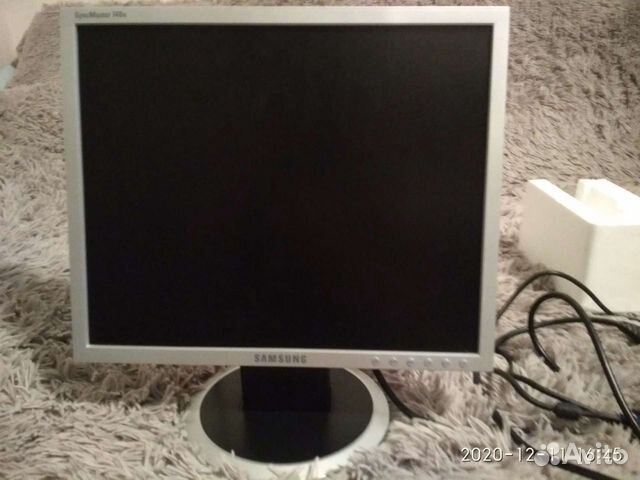 Монитор Samsung, Диагональ -17