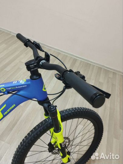 Велосипед GT racermax 27,5 новый