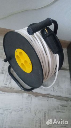 Удлинитель на катушке