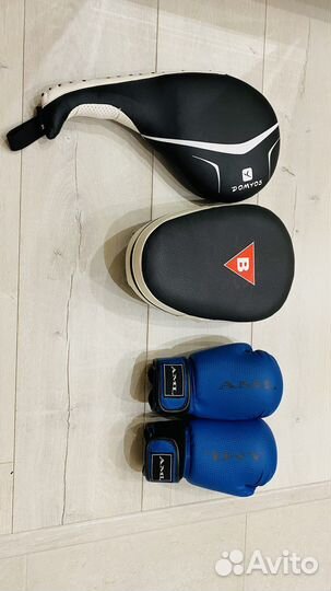 Комплект: перчатки, лапа, мишень для ног