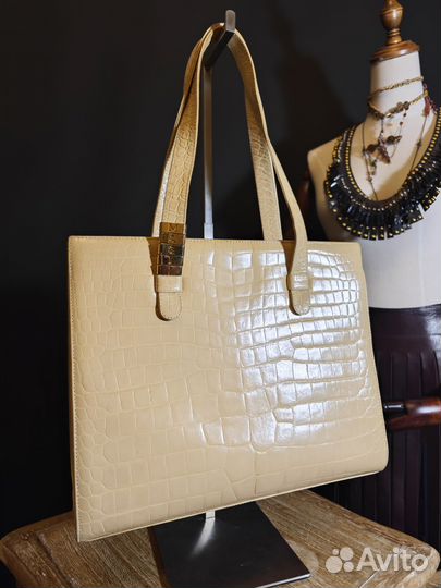 Сумка Bruno Magli