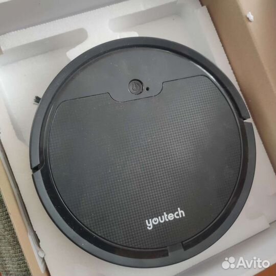 Робот пылесос Youtech