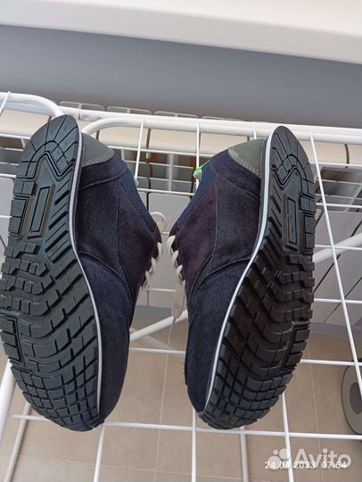 Кроссовки для мальчика 36 размер новые