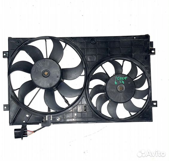 Вентилятор радиатора VW Golf 6 (1.4 )