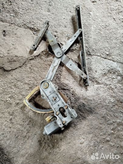 Стеклоподъёмник Ford Scorpio 2