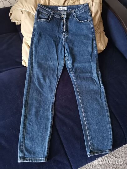 Джинсы