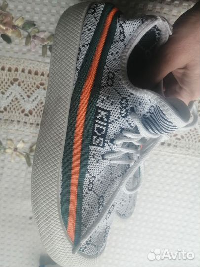 Кроссовки детские