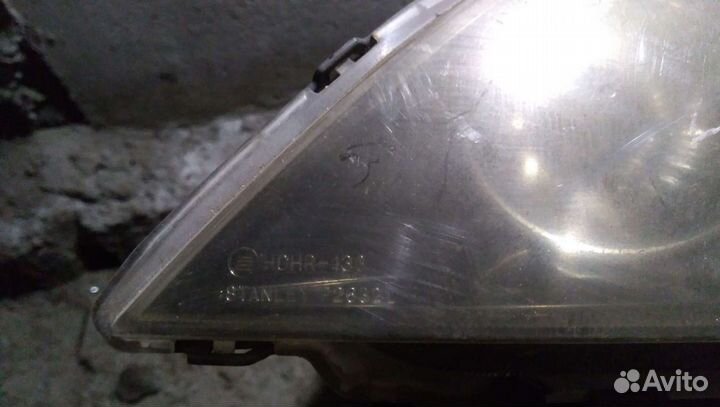 Mazda Demio 02-05 DY, фара левая