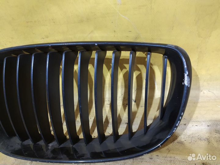 Решетка радиатора левая BMW 1-серия E82/E88 E87/E8