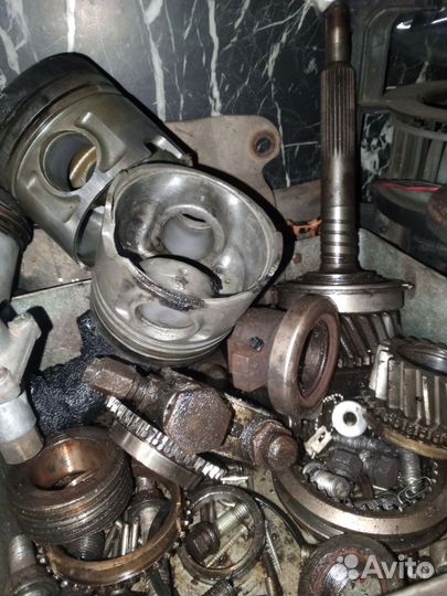 Запчасти на баф Феникс 1044