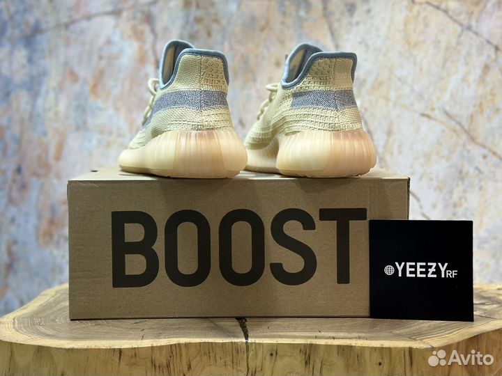 Кроссовки Adidas Yeezy Boost 350 V2 Linen