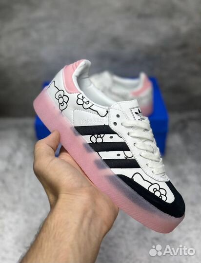 Кроссовки Adidas Samba x Hello Kitty женские