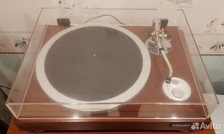 Виниловый проигрыватель Micro Seiki DD-8