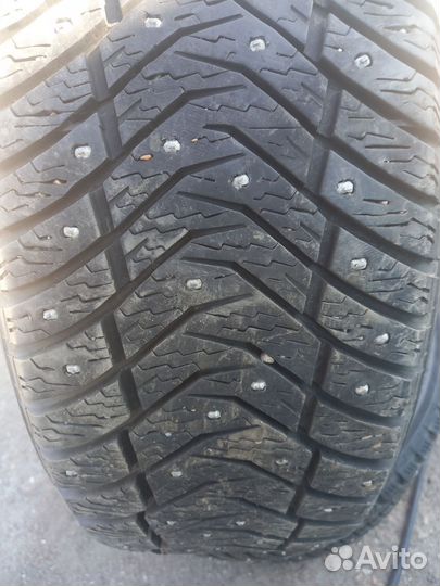 Yokohama Ice Guard IG65 215/50 R17 95T